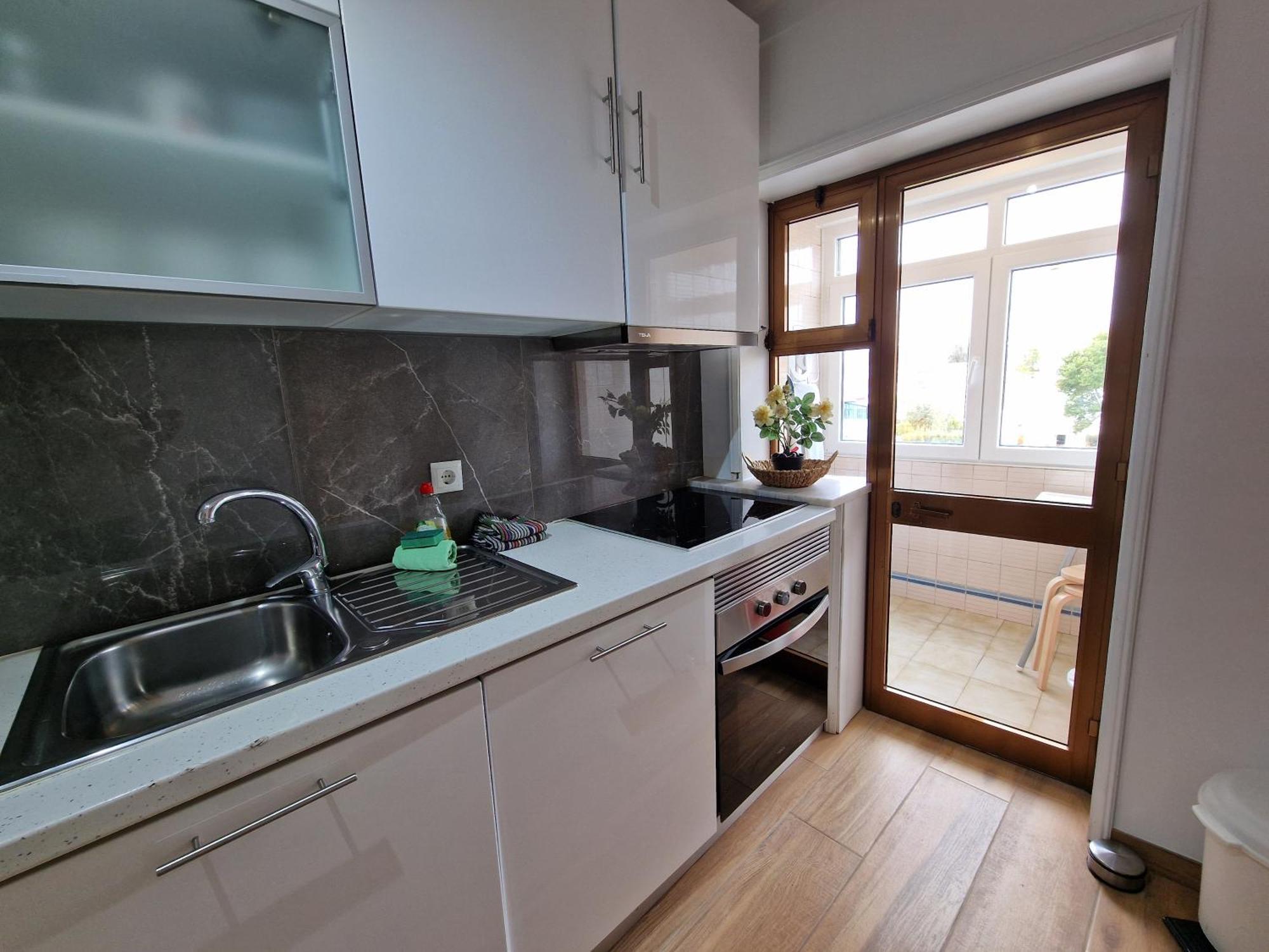 Cozy Apartment With Terrace, Air Cond, Free Parking, By Porto With Love Lda Eksteriør billede